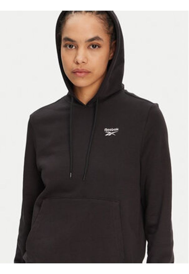 Reebok Bluza 100071947 139-18-00 Czarny Regular Fit. Kolor: czarny. Materiał: bawełna