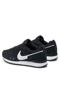 Nike Sneakersy Venture Runner CK2948 001 Czarny. Kolor: czarny. Materiał: materiał #3