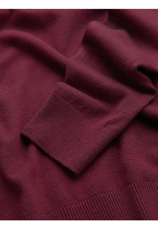 Ombre Clothing - Sweter klasyczny męski z wiskozą BASIC z okrągłym dekoltem – bordowy V11 OM-SWBS-0106 - XXL. Okazja: na spotkanie biznesowe, do pracy, na co dzień. Kolor: czerwony. Materiał: wiskoza. Wzór: gładki. Styl: klasyczny