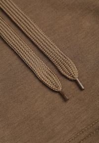 Renee - Ciemnozielona Bluza z Kapturem Corbetes. Typ kołnierza: kaptur. Kolor: zielony. Materiał: prążkowany, polar, tkanina, dresówka. Długość rękawa: długi rękaw. Długość: długie. Wzór: gładki, jednolity #5