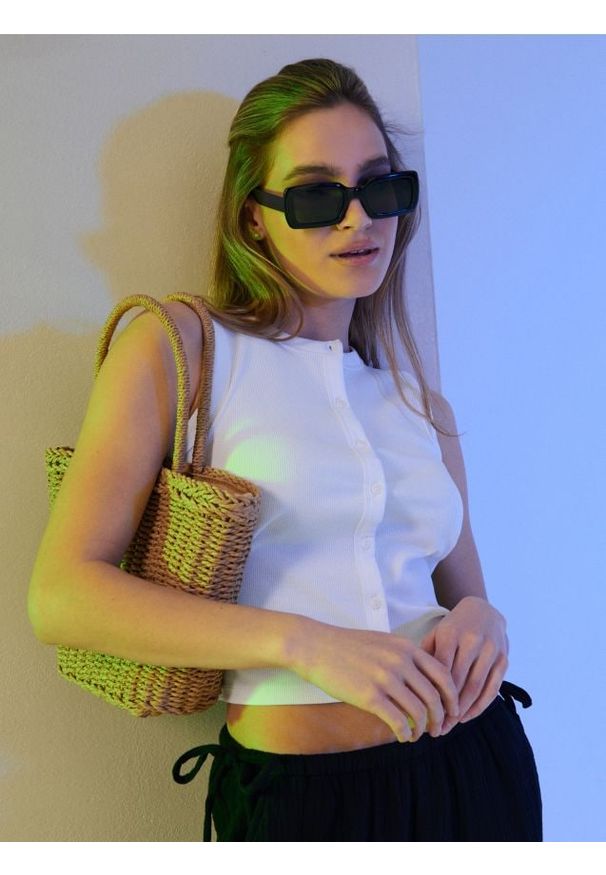 Sinsay - Bawełniana koszulka na ramiączkach - biały. Kolor: biały. Materiał: bawełna. Długość rękawa: na ramiączkach