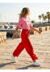 Sinsay - Bawełniana koszulka z napisem LA BRIOCHE - różowy. Kolor: różowy. Materiał: bawełna. Wzór: napisy #1