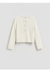 Reserved - Kardigan z kokardkami - kremowy. Typ kołnierza: kokarda. Kolor: kremowy. Materiał: dzianina, wełna #1