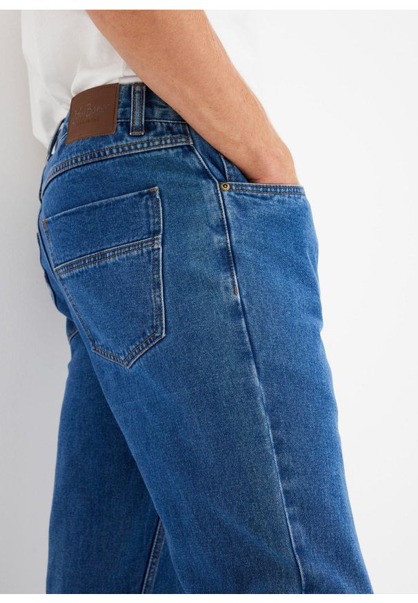bonprix - Dżinsy regular fit, straight. Kolor: niebieski. Styl: sportowy, klasyczny