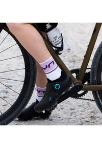 UYN - Skarpety rowerowe WOMAN CYCLING ONE LIGHT SOCKS r.39-40. Kolor: czarny