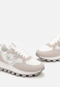 Born2be - Białe Sneakersy na Grubej Podeszwie ze Sznurowaniem i Materiałowymi Wstawkami Velits. Kolor: biały. Materiał: materiał. Szerokość cholewki: normalna #3