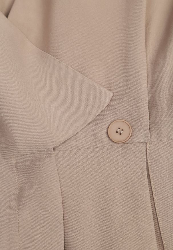 Renee - Beżowy Długi Kombinezon w Stylu Utility z Kieszeniami Cargo Paskiem i Kołnierzykiem Qillilena. Okazja: na co dzień. Kolor: beżowy. Długość: długie. Styl: elegancki, casual