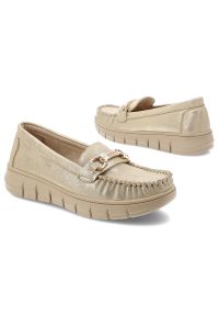 Mokasyny damskie Vinceza, cholewka ze skóry naturalnej o metalicznym wykończeniu wsuwany fason, złote, 39981. Kolor: złoty. Materiał: skóra. Szerokość cholewki: normalna #5