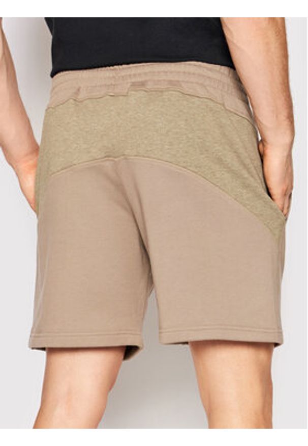 Adidas - adidas Szorty sportowe R.Y.V. Basic Essential HC9460 Beżowy Regular Fit. Kolor: beżowy. Materiał: bawełna. Styl: sportowy
