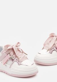 Born2be - Różowe Sneakersy z Szerokim Ozdobnym Sznurowaniem Efenizja. Kolor: różowy #5