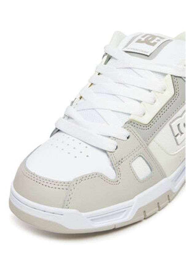 DC Sneakersy STAG DC01813110 Beżowy. Kolor: beżowy. Materiał: skóra
