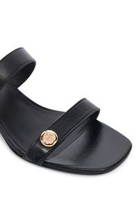 Tory Burch Klapki 183428 Czarny. Kolor: czarny. Materiał: skóra #4