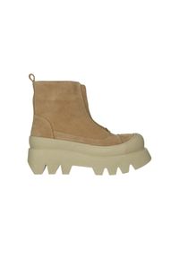 Botki Bayla-200 124 4172 A-101 200008, Beżowy, Skóra naturalna - 39. Okazja: na co dzień. Kolor: beżowy. Materiał: zamsz. Szerokość cholewki: normalna. Obcas: na obcasie. Styl: casual. Wysokość obcasa: średni #1