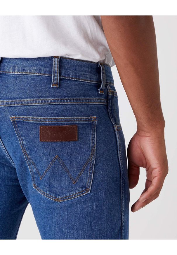 Wrangler - MĘSKIE SPODNIE JEANSOWE WRANGLER LARSTON BEST ROCKS W18SHR36B 112127512
