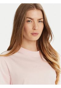 Guess T-Shirt 144851 Różowy Classic Fit. Kolor: różowy. Materiał: bawełna