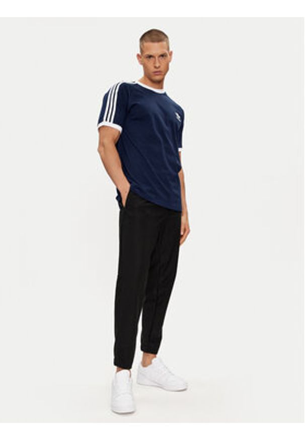 Adidas - adidas T-Shirt Adicolor Classics 3-Stripes T-Shirt IA4850 Niebieski Slim Fit. Kolor: niebieski. Materiał: bawełna