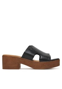 Lasocki Klapki WI16-2356-01 Czarny. Kolor: czarny. Materiał: skóra