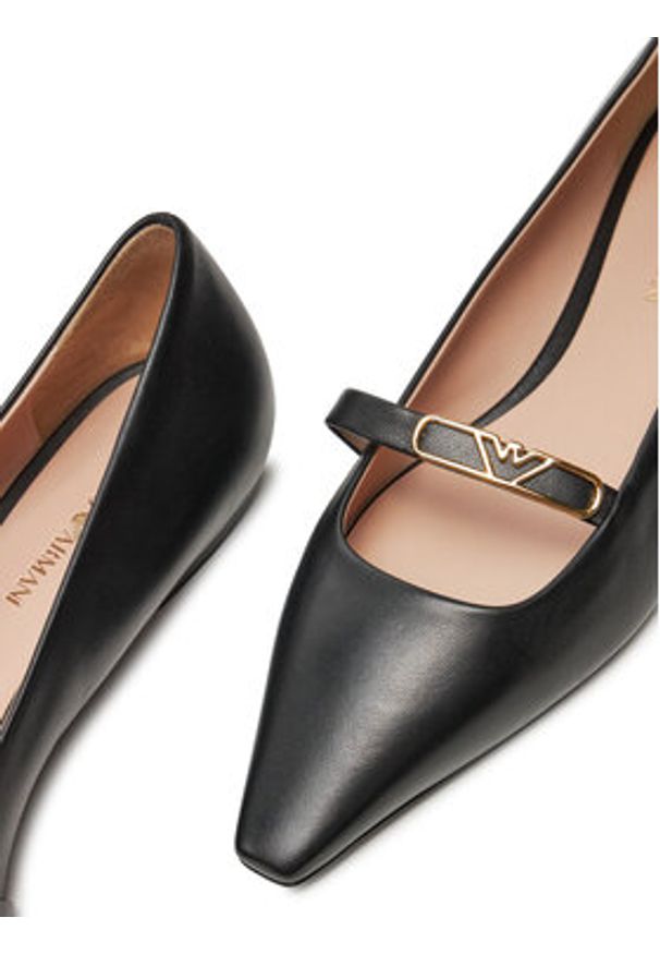 Emporio Armani Baleriny X3D295 XF271 00002 Czarny. Kolor: czarny. Materiał: skóra