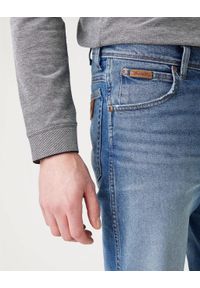 Wrangler - MĘSKIE SPODNIE JEANSOWE WRANGLER TEXAS SLIM BLUE CHILL W12SU898T