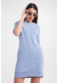 Armani Exchange - Sukienka dresowa ARMANI EXCHANGE. Materiał: dresówka. Wzór: haft. Długość: mini