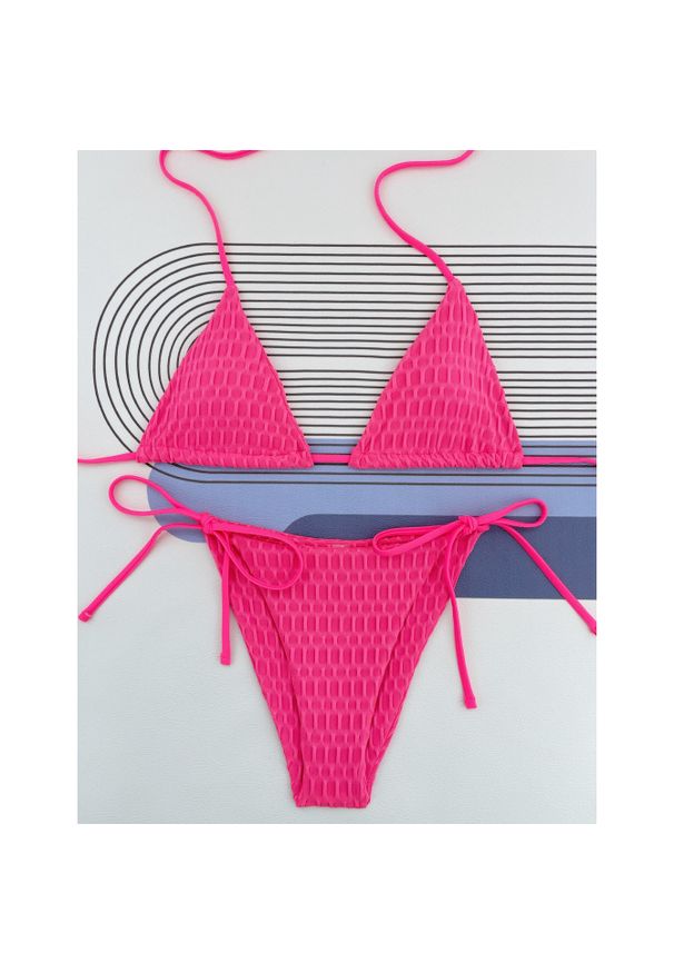 Intica - Bikini z wiązaniem na plażę i basen Folkea. Kolor: różowy. Materiał: materiał