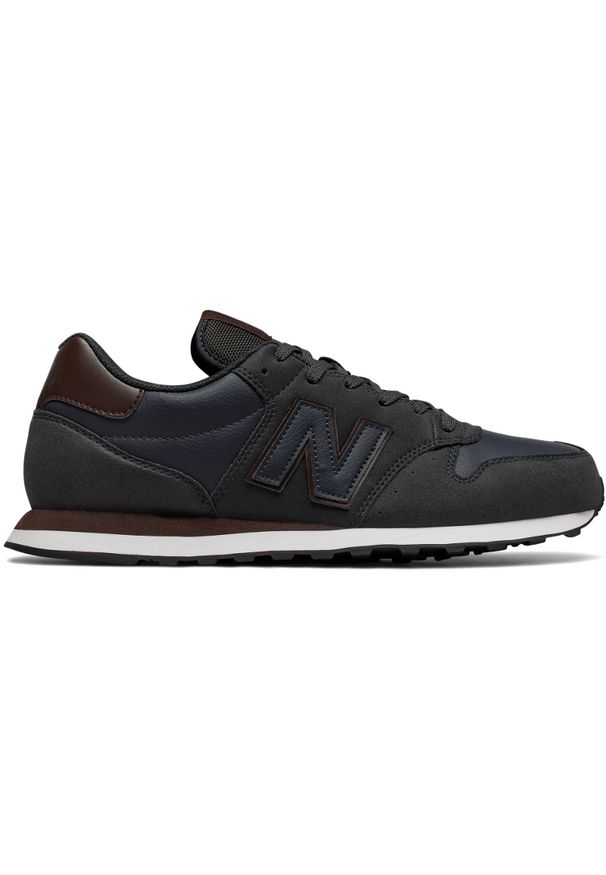 Buty męskie New Balance GM500NVB - granatowe. Okazja: na co dzień. Kolor: niebieski. Materiał: materiał, syntetyk. Szerokość cholewki: normalna
