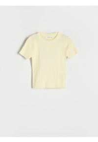 Reserved - T-shirt w prążek - żółty. Kolor: żółty. Materiał: wiskoza, dzianina. Wzór: prążki