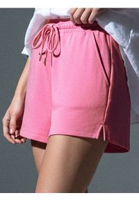 Sinsay - Szorty basic - różowy. Kolor: różowy. Materiał: bawełna #1