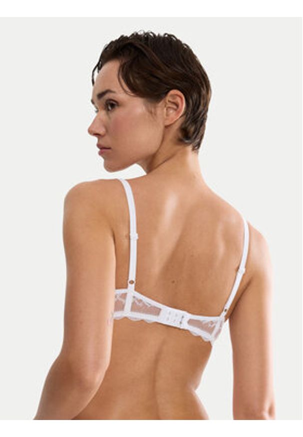 Triumph Biustonosz z fiszbiną Comfort Allure 10226435 Biały. Kolor: biały. Materiał: syntetyk