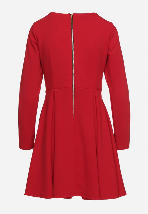 Born2be - Czerwona Elegancka Sukienka o Rozkloszowanym Kroju Temitonia. Kolor: czerwony. Długość rękawa: długi rękaw. Styl: elegancki