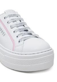 Guess Sneakersy FLJMRI ELE12 Biały. Kolor: biały. Materiał: skóra