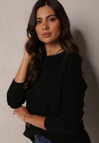 Renee - Czarny Sweter z Długim Rękawem Alexzana. Okazja: do pracy, na co dzień. Kolor: czarny. Długość rękawa: długi rękaw. Długość: długie. Wzór: aplikacja. Styl: casual