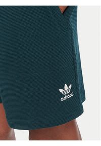 Adidas - adidas Szorty sportowe Essentials Trefoil JW1040 Zielony Regular Fit. Kolor: zielony. Materiał: bawełna. Styl: sportowy #3