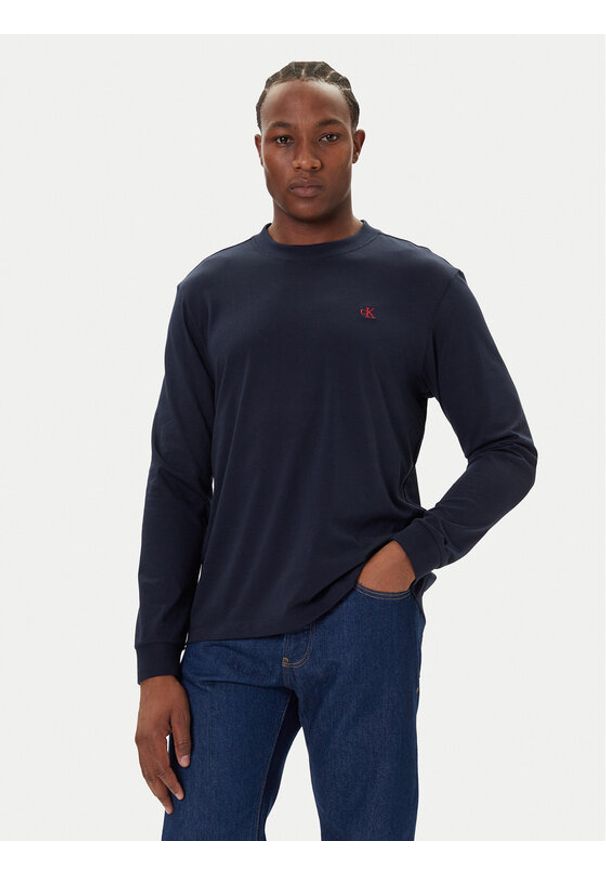 Calvin Klein Jeans Longsleeve Easy LV04RD247G Granatowy Regular Fit. Kolor: niebieski. Materiał: bawełna. Długość rękawa: długi rękaw