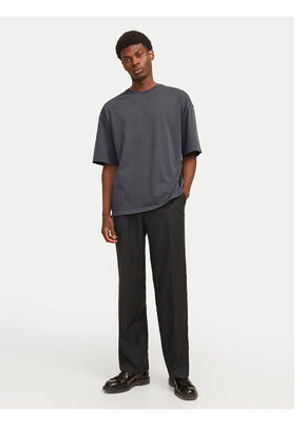 Jack & Jones T-Shirt Charge 12268270 Szary Oversize. Kolor: szary. Materiał: bawełna