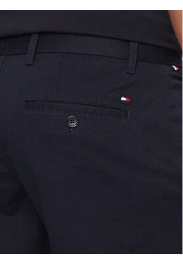 TOMMY HILFIGER - Tommy Hilfiger Szorty materiałowe Brooklyn MW0MW23563 Granatowy Relaxed Fit. Kolor: niebieski. Materiał: bawełna