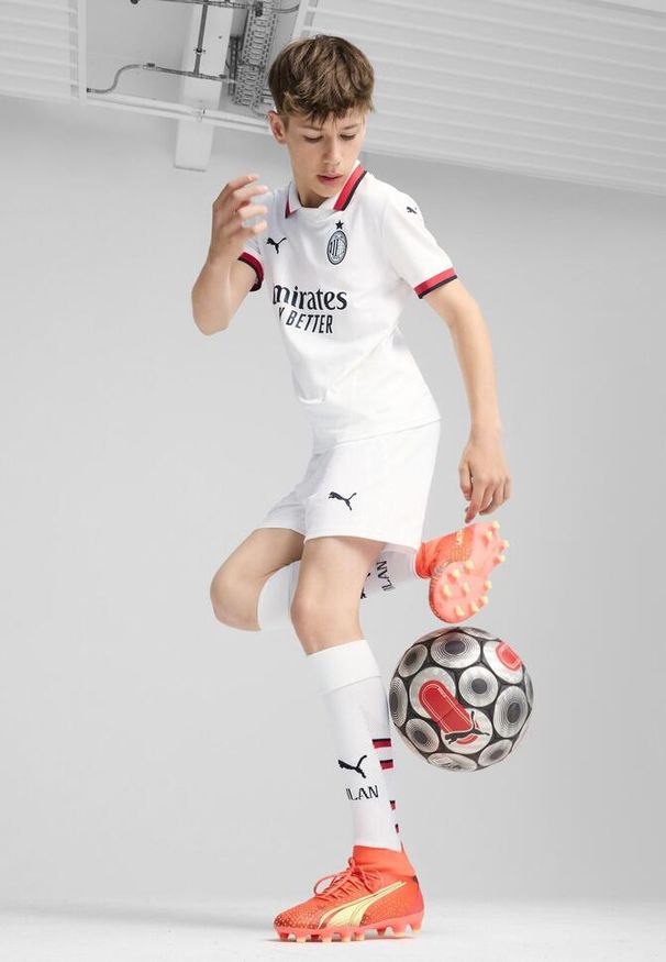 Puma - Młodzieżowa koszulka wyjazdowa AC Milan 24/25 PUMA White. Kolor: biały