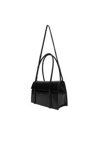 Calvin Klein Torebka Ck Linn Shoulder Bag K60K613111 Czarny. Kolor: czarny. Materiał: skórzane