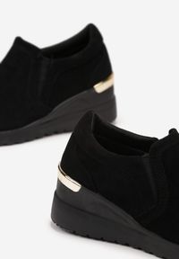 Born2be - Czarne Sneakersy Minnis. Nosek buta: okrągły. Kolor: czarny. Obcas: na koturnie. Wysokość obcasa: średni