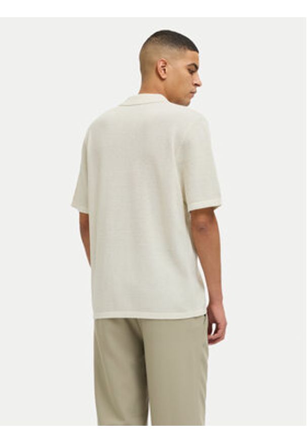 Jack & Jones Polo Orion 12268226 Écru Relaxed Fit. Typ kołnierza: polo. Kolor: kremowy. Materiał: syntetyk, bawełna