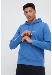 Calvin Klein Performance bluza dresowa męska z kapturem z nadrukiem. Typ kołnierza: kaptur. Kolor: niebieski. Materiał: dresówka. Wzór: nadruk