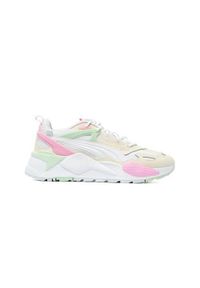 Buty do chodzenia damskie Puma Rs-x Efekt Summer. Zapięcie: sznurówki. Kolor: biały, wielokolorowy. Materiał: skóra, syntetyk, tkanina, materiał. Szerokość cholewki: normalna. Sport: turystyka piesza