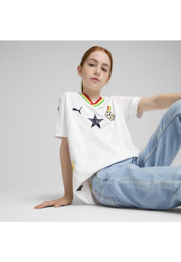 Puma - Młodzieżowa koszulka domowa Ghana 2025 PUMA White Pelé Yellow. Kolor: biały, wielokolorowy, żółty. Sport: piłka nożna
