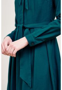 Marie Zélie - Sukienka Leandra ciemna zieleń. Typ kołnierza: kokarda. Materiał: bawełna, wiskoza, tkanina, materiał. Długość rękawa: długi rękaw #8
