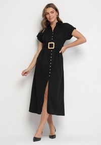 Born2be - Czarna Bawełniana Sukienka Koszulowa na Krótki Rękaw z Dodatkowym Paskiem Callira. Okazja: na spacer, na co dzień. Kolor: czarny. Materiał: bawełna. Długość rękawa: krótki rękaw. Typ sukienki: koszulowe. Styl: casual, elegancki #7
