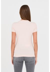 Guess - GUESS Różowy damski t-shirt bawełniany z logo, Rozmiar S. Kolor: różowy. Materiał: bawełna. Wzór: nadruk #5