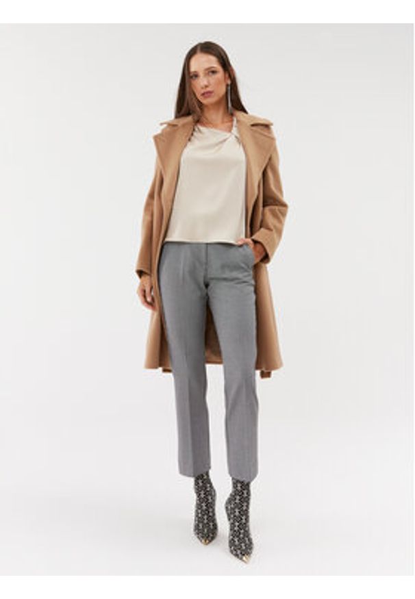 Marella Spodnie materiałowe Fortuna 2331361538200 Zielony Regular Fit. Kolor: zielony. Materiał: materiał, syntetyk