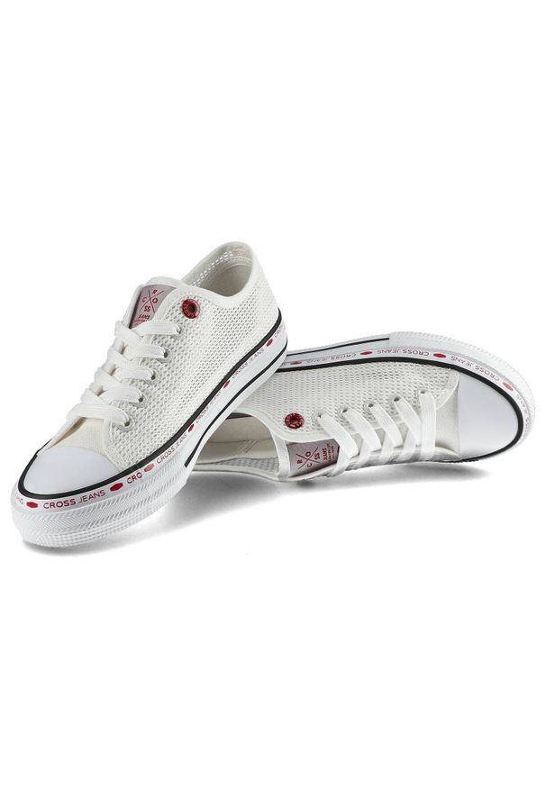 Białe Trampki Cross Jeans Damskie Wygodne Obuwie. Zapięcie: pasek. Kolor: biały. Materiał: materiał, guma. Szerokość cholewki: normalna. Wzór: ażurowy. Sezon: lato. Styl: sportowy, klasyczny
