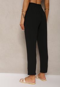 Renee - Czarne Spodnie Typu Paper Bag High Waist z Gumką w Talii Salvavia. Stan: podwyższony. Kolor: czarny. Materiał: tkanina. Sezon: lato