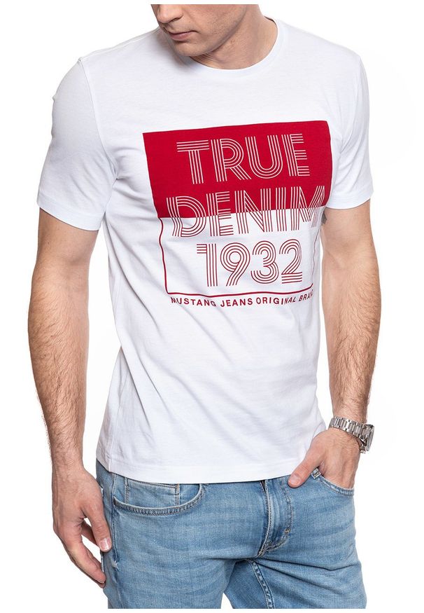 Mustang - MĘSKI T-SHIRT MUSTANG Alex C Print 1009006 2045. Wzór: nadruk